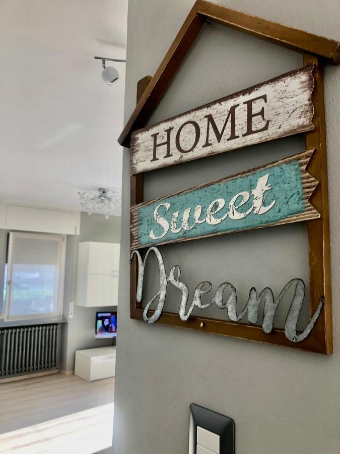 "La Bella Della Cappuccina" Casa Con Parcheggio Interno Gratuito Appartement Domodossola Buitenkant foto