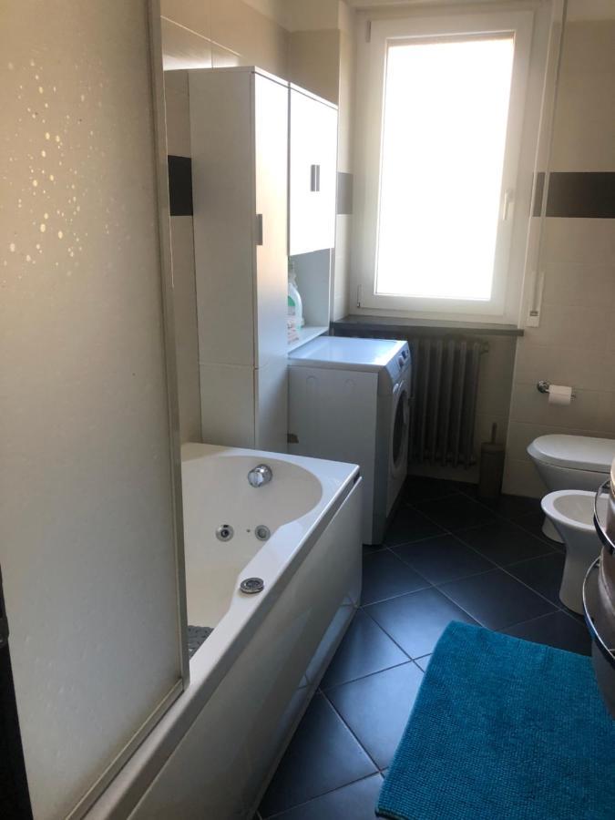 "La Bella Della Cappuccina" Casa Con Parcheggio Interno Gratuito Appartement Domodossola Buitenkant foto