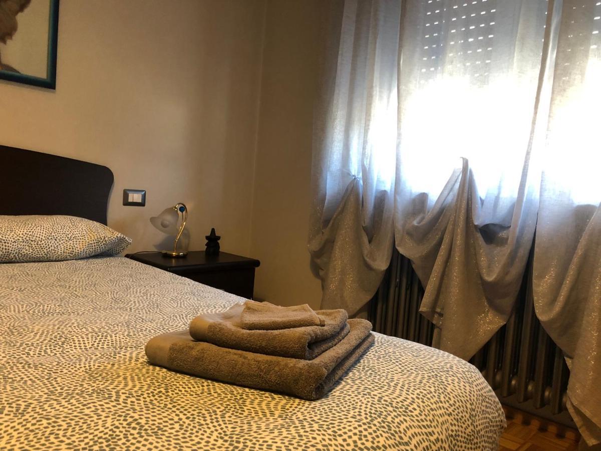 "La Bella Della Cappuccina" Casa Con Parcheggio Interno Gratuito Appartement Domodossola Buitenkant foto