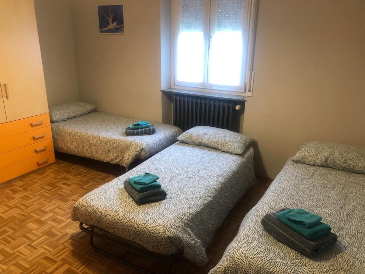 "La Bella Della Cappuccina" Casa Con Parcheggio Interno Gratuito Appartement Domodossola Buitenkant foto