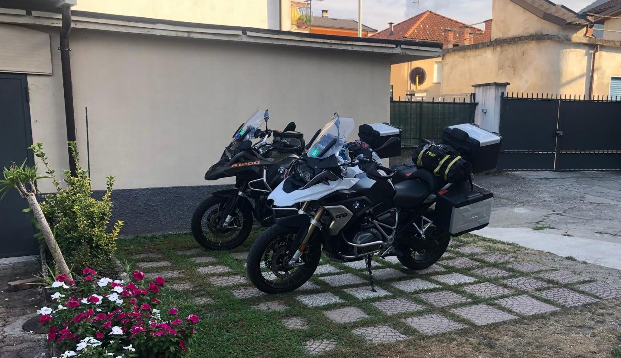 "La Bella Della Cappuccina" Casa Con Parcheggio Interno Gratuito Appartement Domodossola Buitenkant foto